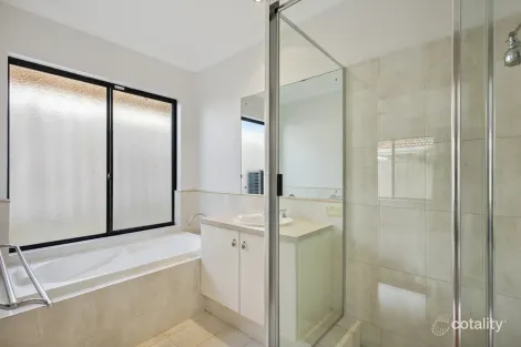 Property photo of 92B Welwyn Avenue Salter Point WA 6152