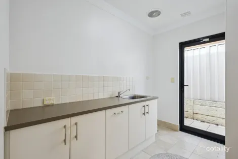 Property photo of 92B Welwyn Avenue Salter Point WA 6152