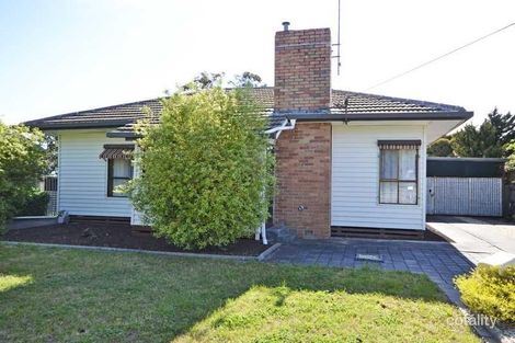 8 Churchill Rd, Horsham, VIC 3400