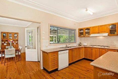 Property photo of 18 Sunset Street Wyoming NSW 2250
