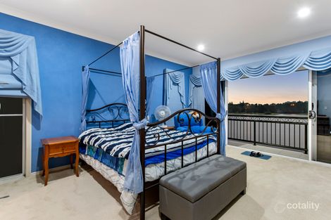 Property photo of 12 Istana View Clear Island Waters QLD 4226