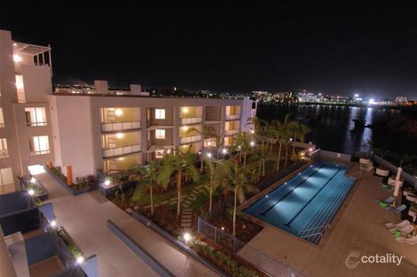 Property photo of 841/2 The Crescent Wentworth Point NSW 2127