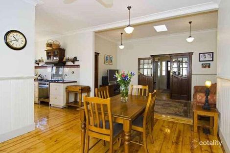 Property photo of 31 Mirls Street Newport VIC 3015