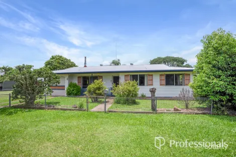 7 James St, Southside, QLD 4570