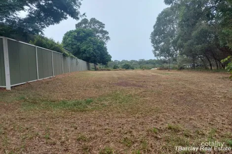 31 Carissa St, Russell Island, QLD 4184