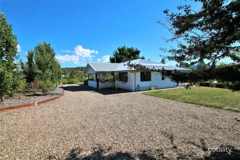 Property photo of 83 Soho Street Cooma NSW 2630