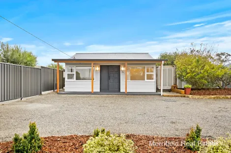 24 Edinburgh Rd, Mckail, WA 6330