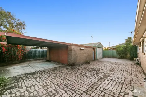 Property photo of 8 Everingham Road Altona Meadows VIC 3028