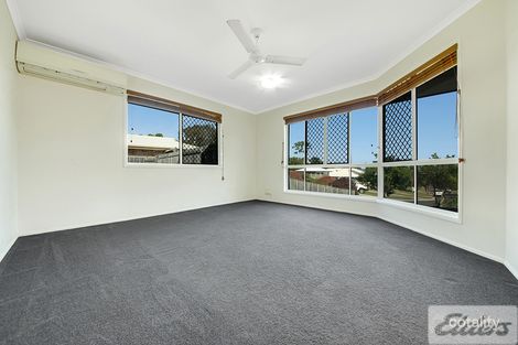Property photo of 39 Waratah Street Kin Kora QLD 4680