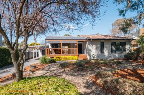 Property photo of 7 Scoble Place Mawson ACT 2607