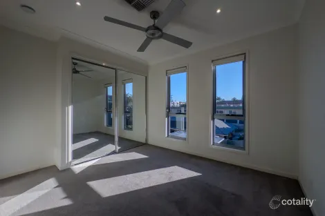 Property photo of 4/736 Wynnum Road Morningside QLD 4170