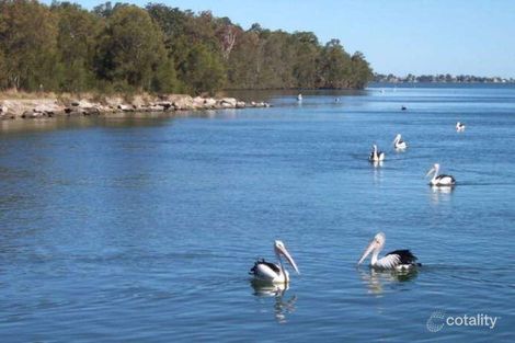 Property photo of 83 Iluka Avenue San Remo NSW 2262