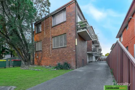 2/202 Victoria Rd, Punchbowl, NSW 2196