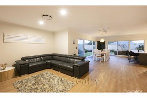 Property photo of 22 Monclair Circuit Dunsborough WA 6281