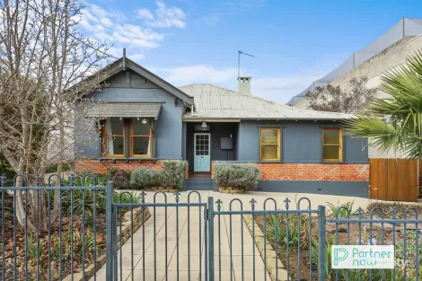 19 White St, Tamworth, NSW 2340