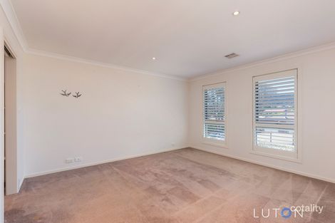 Property photo of 1/19 Torpy Place Jerrabomberra NSW 2619