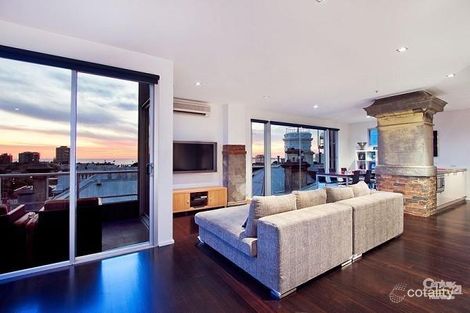 Property photo of 409/129 Fitzroy Street St Kilda VIC 3182