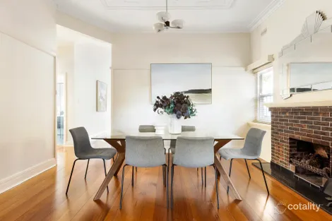 Property photo of 25 Railway Road Carnegie VIC 3163