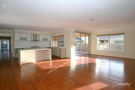 Property photo of 9 Corowa Place Sandhurst VIC 3977