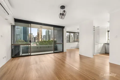 245 MAIN ST, KANGAROO POINT, QLD 4169