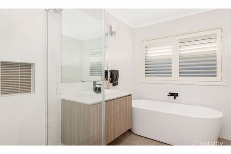Property photo of 8 Starke Street Spring Farm NSW 2570