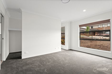 Property photo of 10 Scotch Road Calderwood NSW 2527