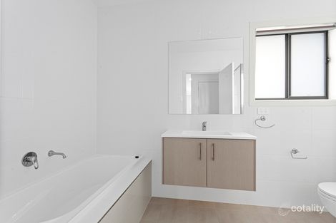 Property photo of 10 Scotch Road Calderwood NSW 2527