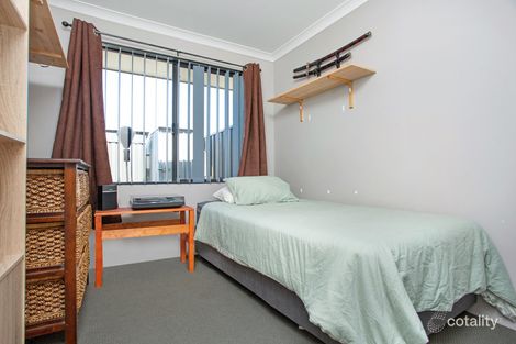 Property photo of 18 Trethowan Promenade Alkimos WA 6038