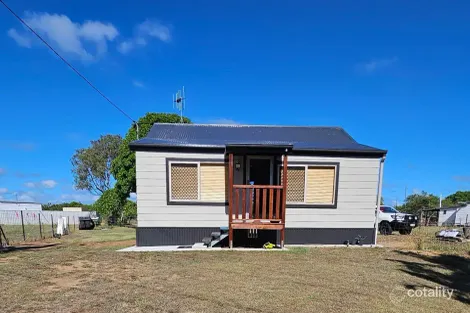 1 Donaldson St, Burnett Heads, QLD 4670