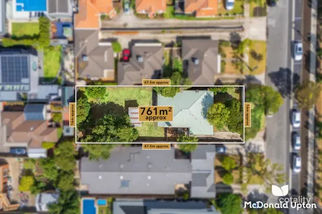 19 Ramsay St, Aberfeldie, VIC 3040