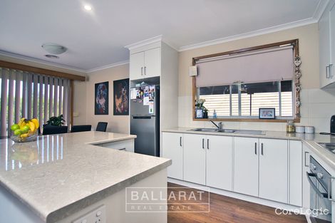 Property photo of 46 Webbcona Parade Wendouree VIC 3355