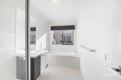 Property photo of 4 Clarice Road Mount Pleasant VIC 3350