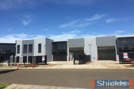 2/1 Geehi Way, Ravenhall, VIC 3023