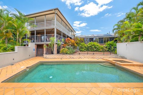 Property photo of 32 Henderson Road Everton Hills QLD 4053
