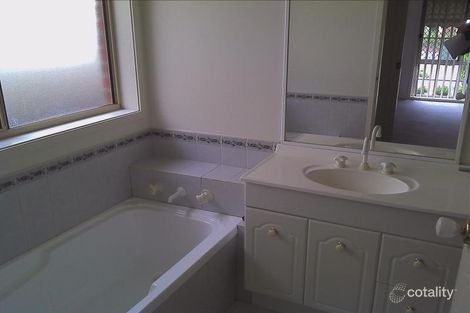 Property photo of 20 Lake Maurice Place Greenwith SA 5125