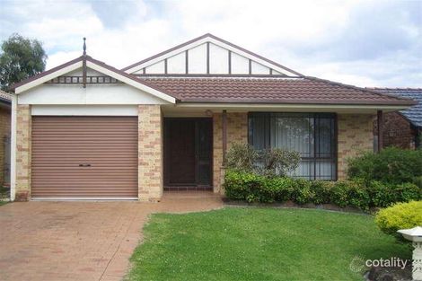 Property photo of 13 Farnborough Court Wattle Grove NSW 2173