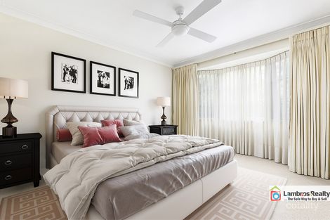 Property photo of 2 Macquarie Drive Cherrybrook NSW 2126