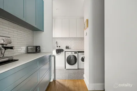 Property photo of 4 Clonard Avenue Elsternwick VIC 3185