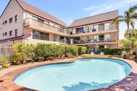 9/8 Weemala St, Surfers Paradise, QLD 4217