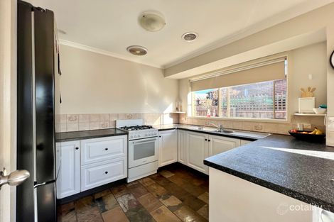 Property photo of 16 Meadenhall Drive St Albans Park VIC 3219