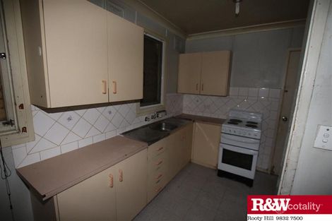 Property photo of 34 Keesing Crescent Blackett NSW 2770