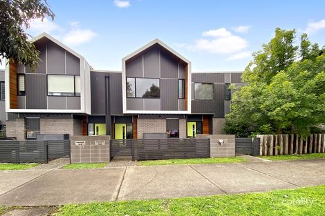 14a Alarah Bvd, Cranbourne West, VIC 3977