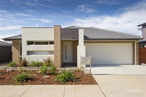 52 Albatross Cres, Harrison, ACT 2914