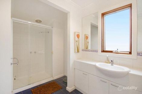 Property photo of 22 Harcourt Street Newtown VIC 3220