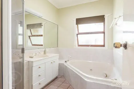 Property photo of 53 Ansdell Street Mount Gravatt QLD 4122