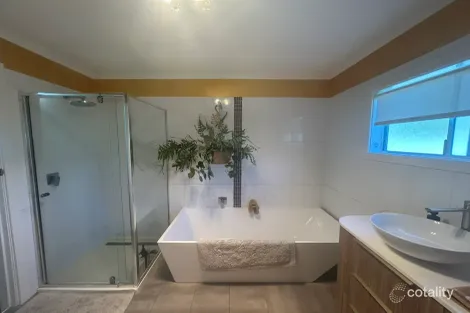 Property photo of 35 Melbourne Street Aberdare NSW 2325