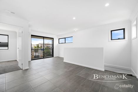 6 Brangus Loop, Oran Park, NSW 2570