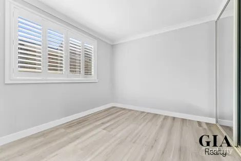 Property photo of 8 Stanwell Crescent Ashcroft NSW 2168