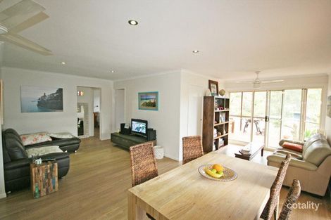 9 Cudgera Ave, Pottsville, NSW 2489