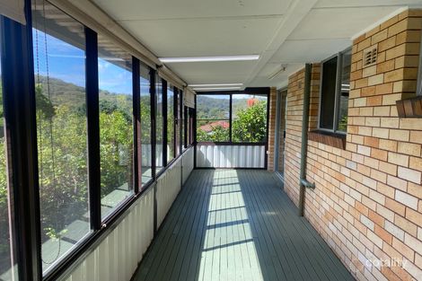 Property photo of 6 Kalori Avenue Wyoming NSW 2250